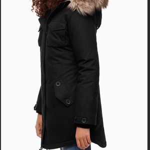 Aritzia Community Paradigm Winter Jacket